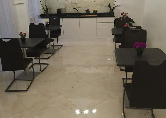 St. Peter Area Luxury 4*